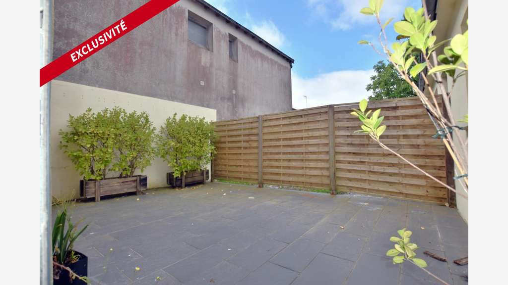 Vente immeuble de 213m² Centre de Plonévez-Porzay