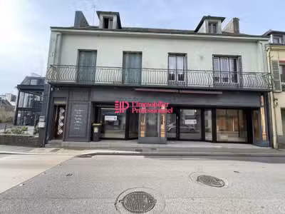 Vente local commercial occupé 146m² Plouay centre
