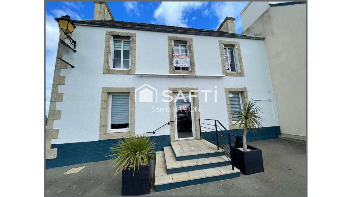 Vente local commercial & grand T2 (bis) Plouezoc'h