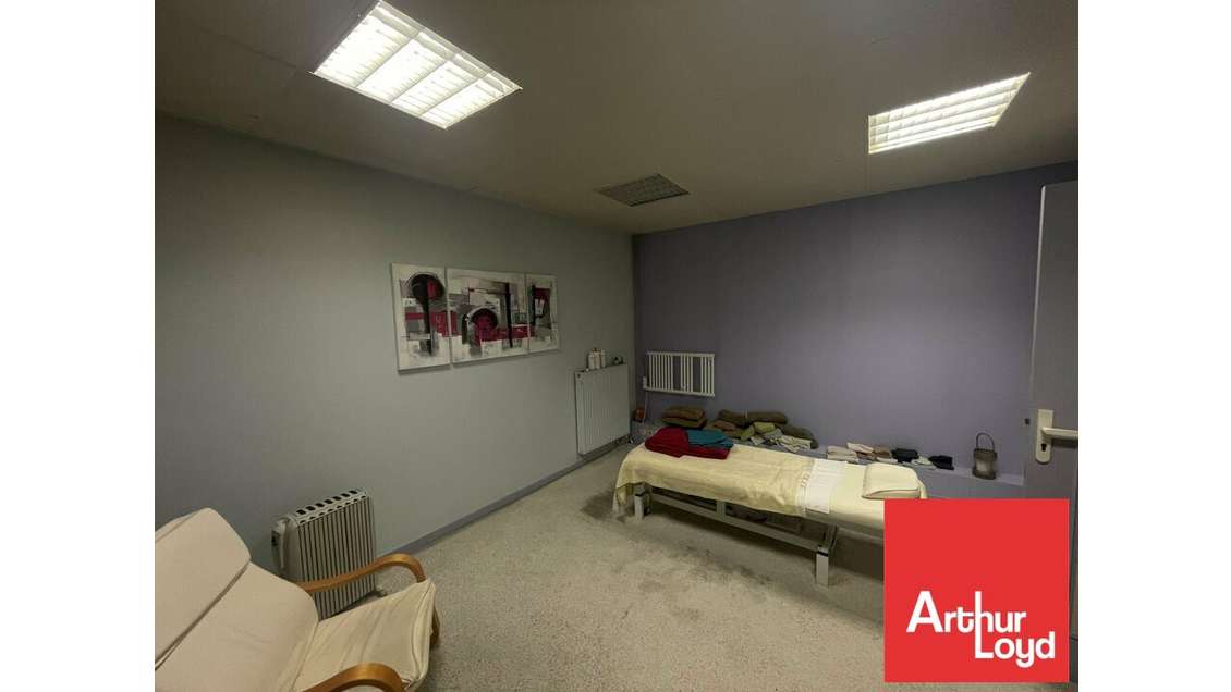 Local commercial 38m² à vendre à Poitiers 