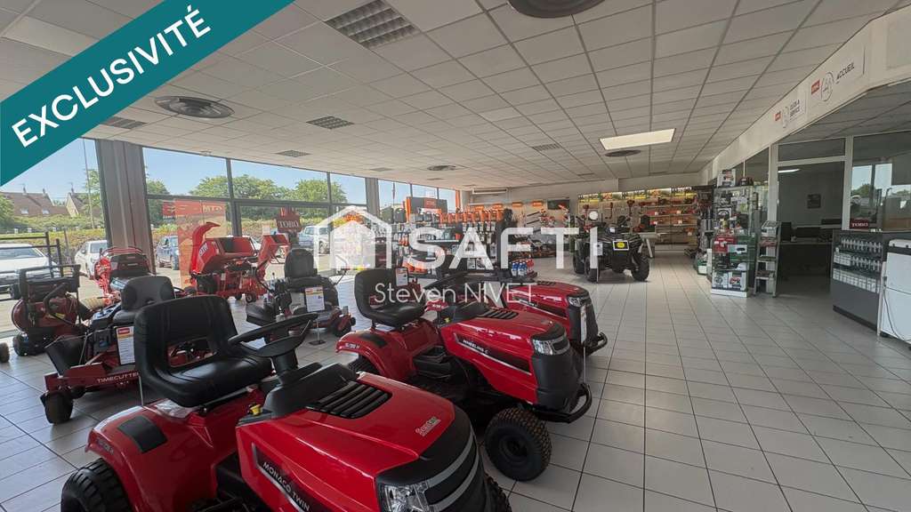 Vente local commercial de 850m² en zc à Poitiers
