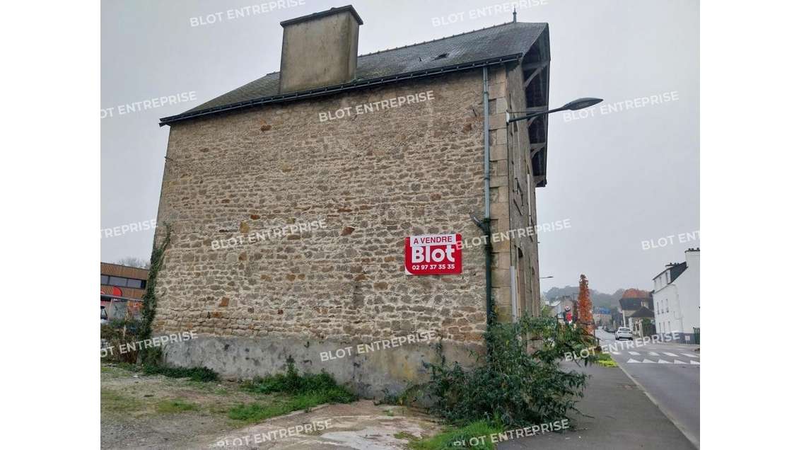 Ancienne habitation à vendre 100m² Pontivy centre