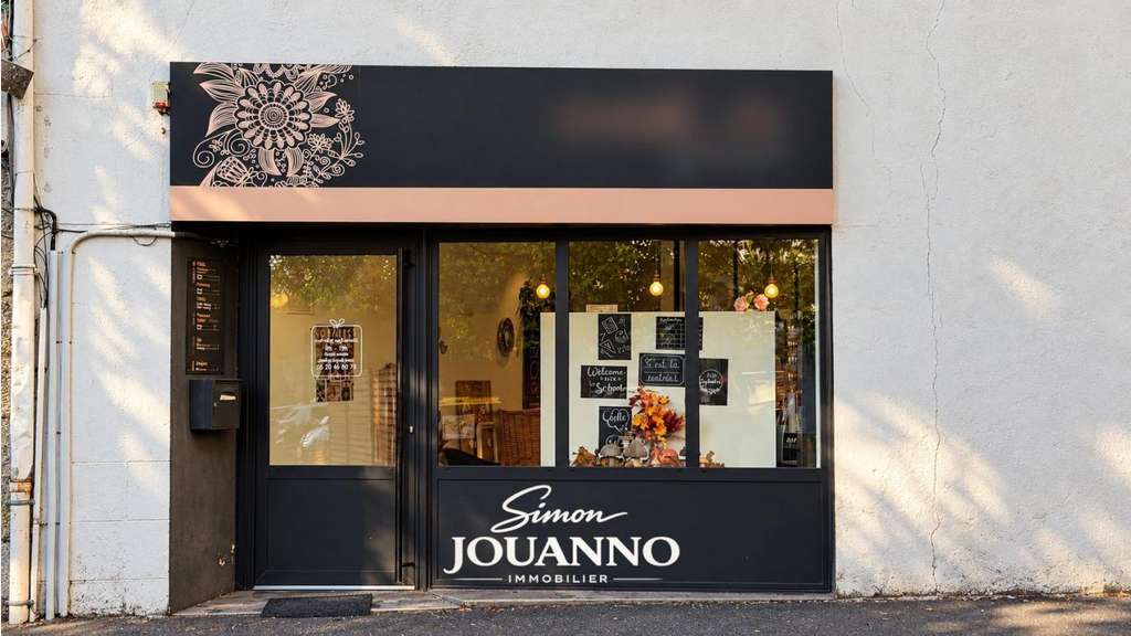 Local commercial ou professionnel rénové - H