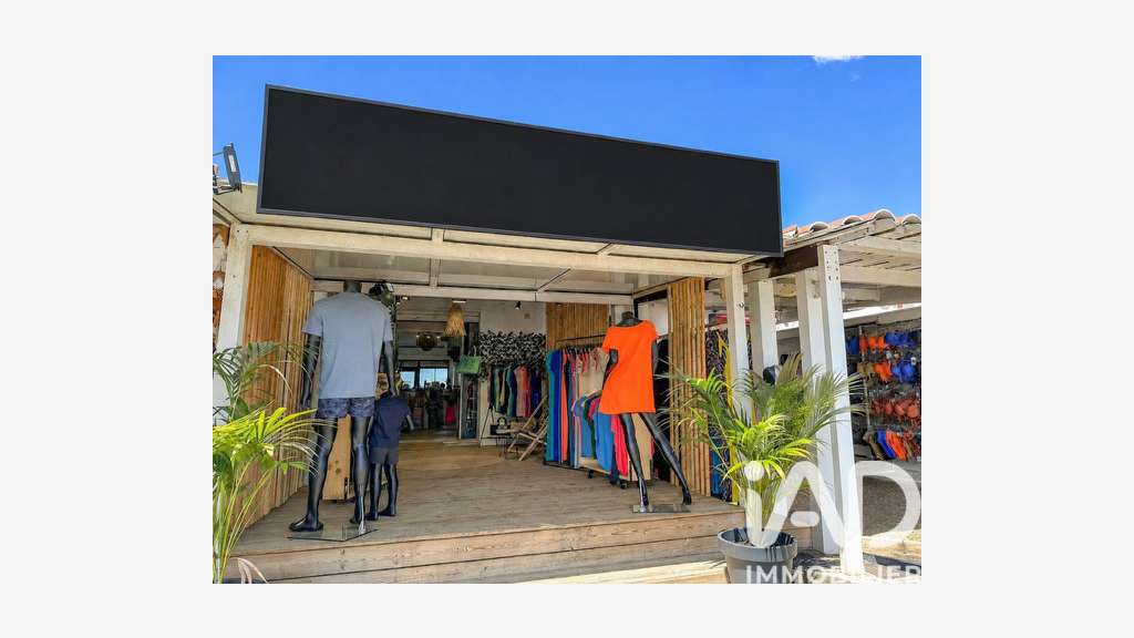 Vente local commercial de 80m² à Porticcio centre