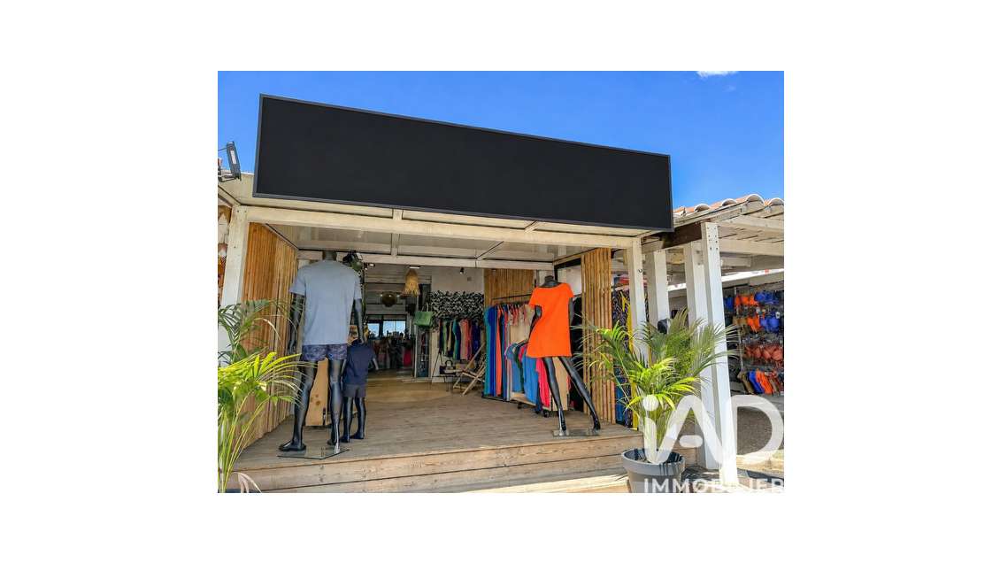 Vente local commercial de 80m² à Porticcio centre