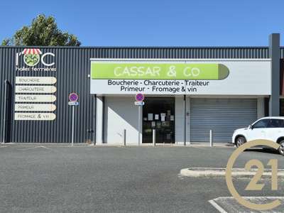 AV local cial atelier et reserve 700m² à Puygouzon