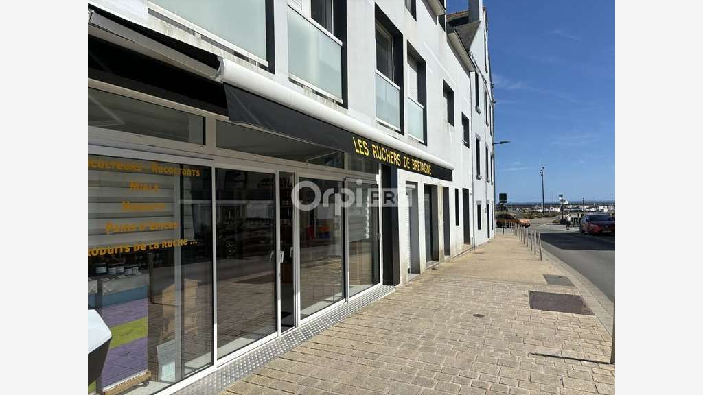 Local commercial de 105m² à vendre à Quiberon