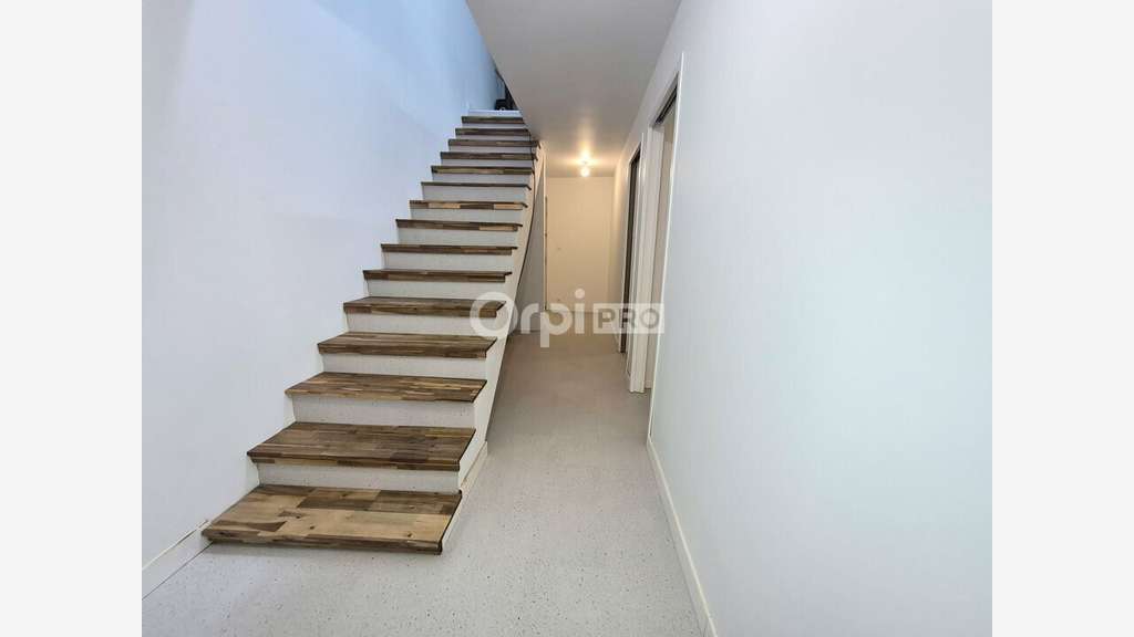 Local commercial de 105m² à vendre à Quiberon