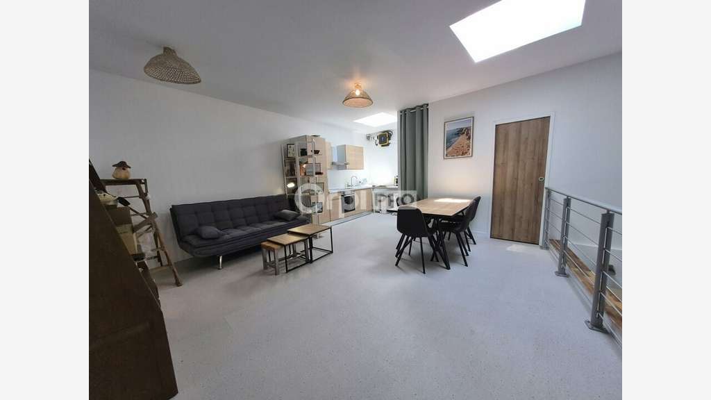 Local commercial de 105m² à vendre à Quiberon
