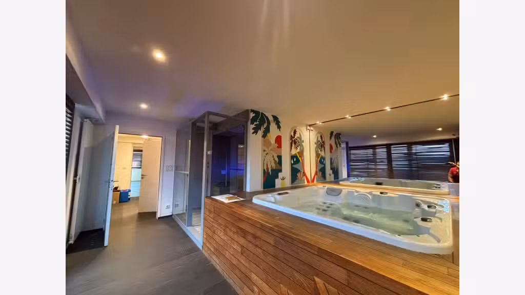 AV local professionnel 130m² Quai Odet Quimper