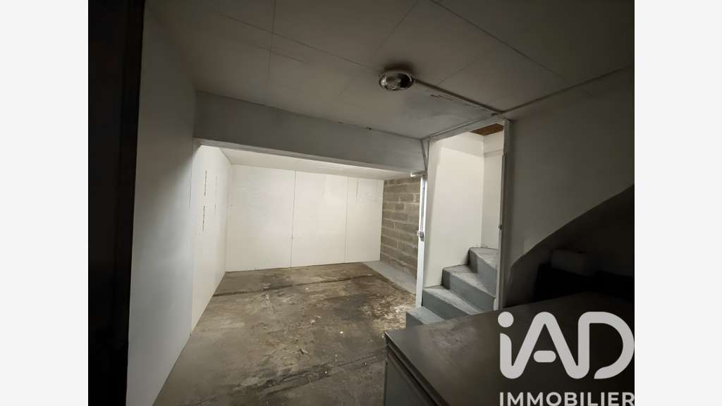 Vente murs commerciaux 40m² à Rambouillet centre