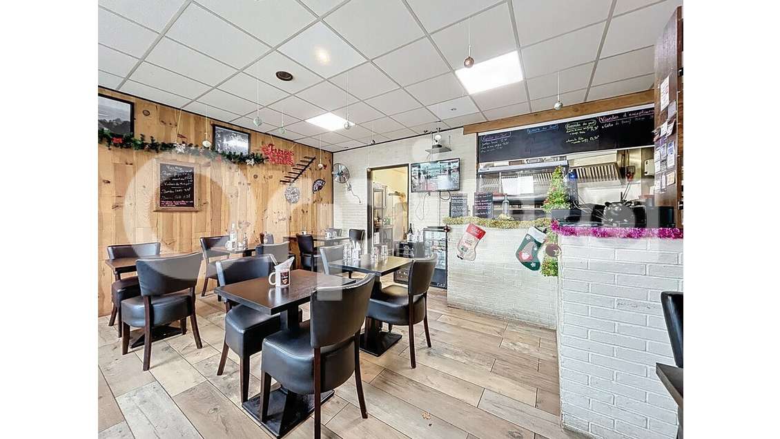 AV local commercial 130m² accès facile à Rantigny