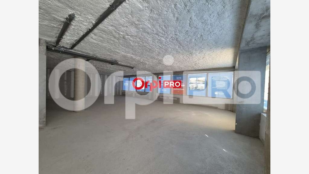 LOCAL COMMERCIAL à vendre dans le 51