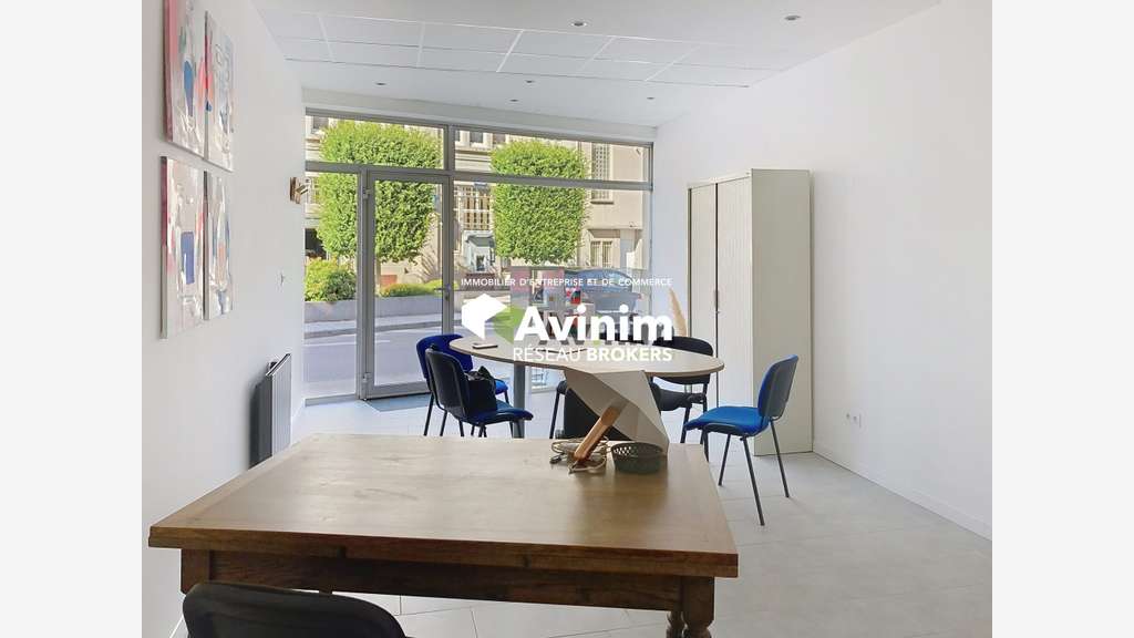Bureau 51m² à vendre à Remiremont