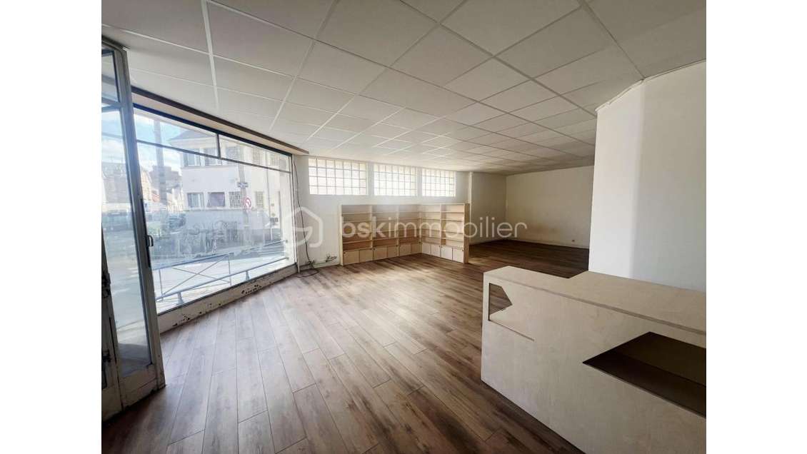 Vente local commercial rénové de 98m à Rennes