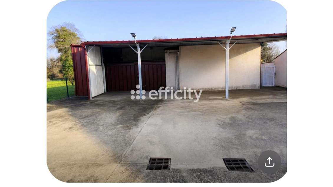 Vente local commercial 190m² HACCP à Rétaud