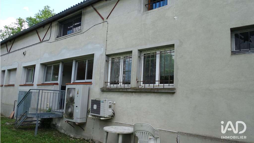 Location bâtiment de 250m² à Revel axe passant