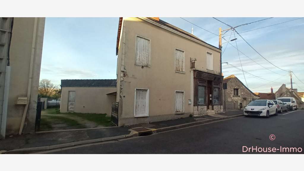 Vente commerce et laboratoire 207m² à Rivarennes