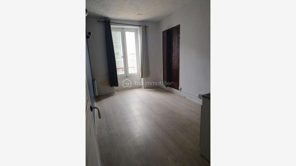 AV local commercial 47m² + appartement 30m² Rives
