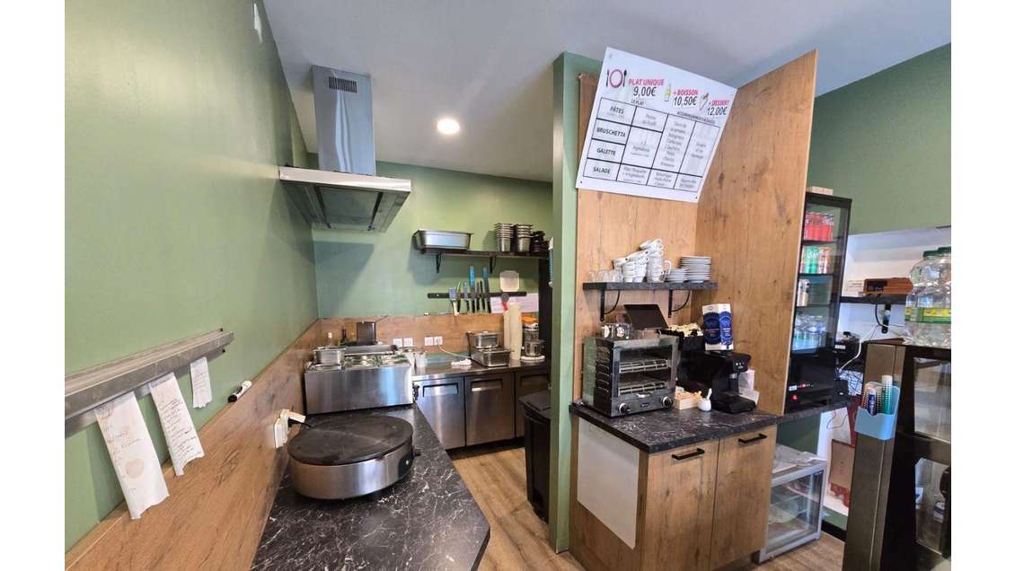 Vente boutique 34m² empl premium à Rochefort