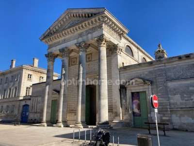 Local 30m² emplacement N°1 sur Rochefort