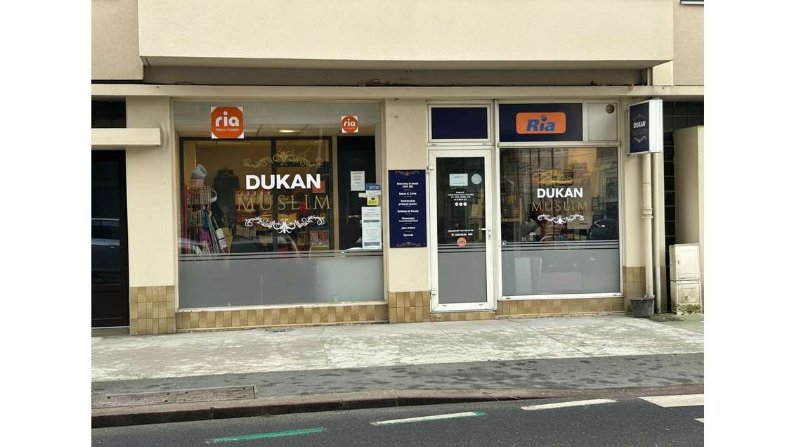 Vendu loué 7% rentabilité local commercial à Rodez