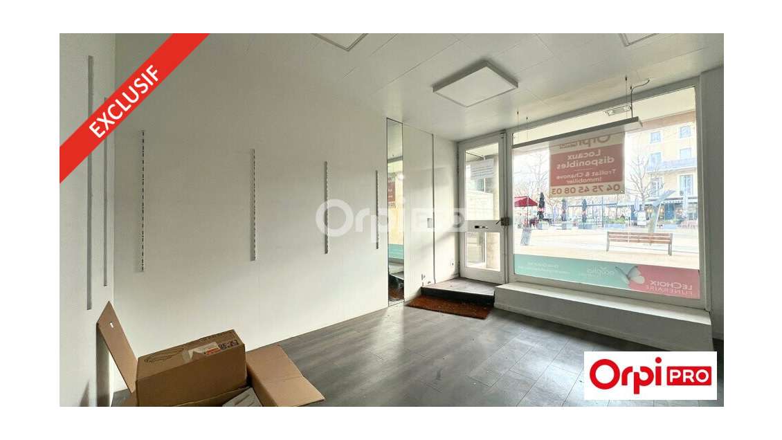 Local commercial à vendre 46m² centre-ville Romans
