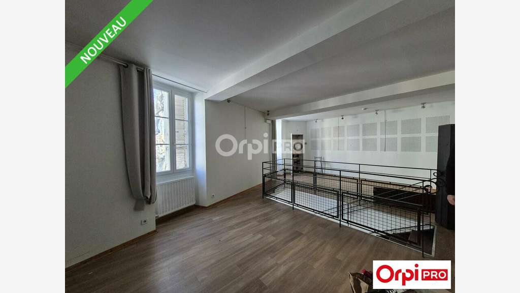 ROMANS-SUR-ISÈRE - LOCAL COMMERCIAL à vendre