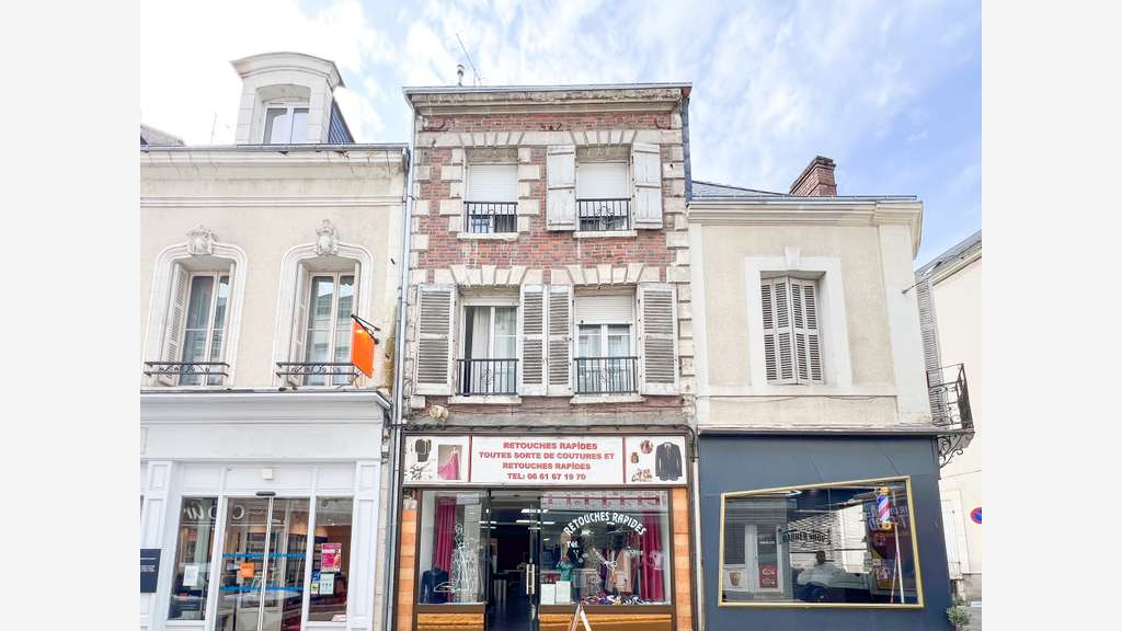 Murs commerciaux 65m² en plein cœur de Romorantin
