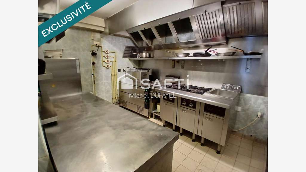 Vente murs restaurant rentable 675m² à Roquebrune