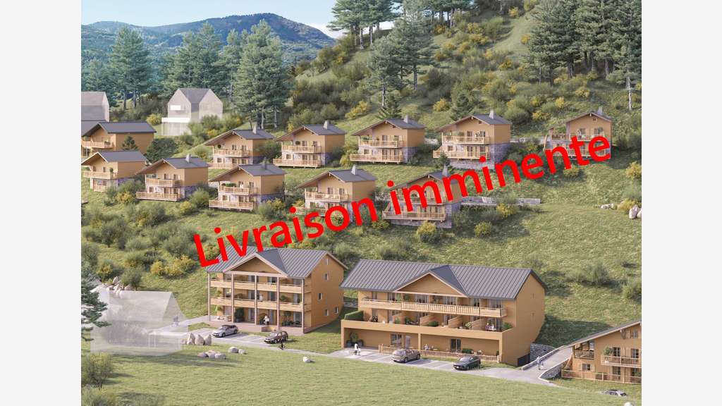 A vendre murs 62m² station familiale de Roubion