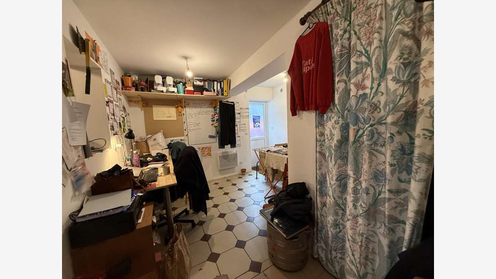 Vente local 70m² à Rouen proche rue Armand-Carrel