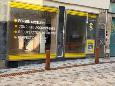 A vendre local 60m² rue piétonne Rouen Rive Droite