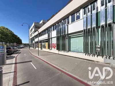 Vente local commercial 158m² à Rouen quai du Havre