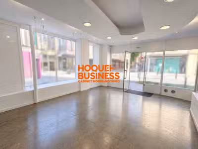 Vente murs commerciaux 33m² à Rouen Hotel de Ville