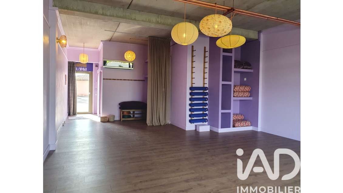 Droit au bail local commercial 58m² à Rousset