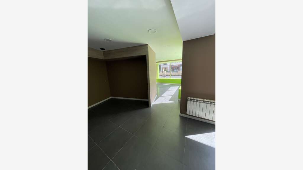 A vendre murs commerciaux 148m² à Rueil-Malmaison
