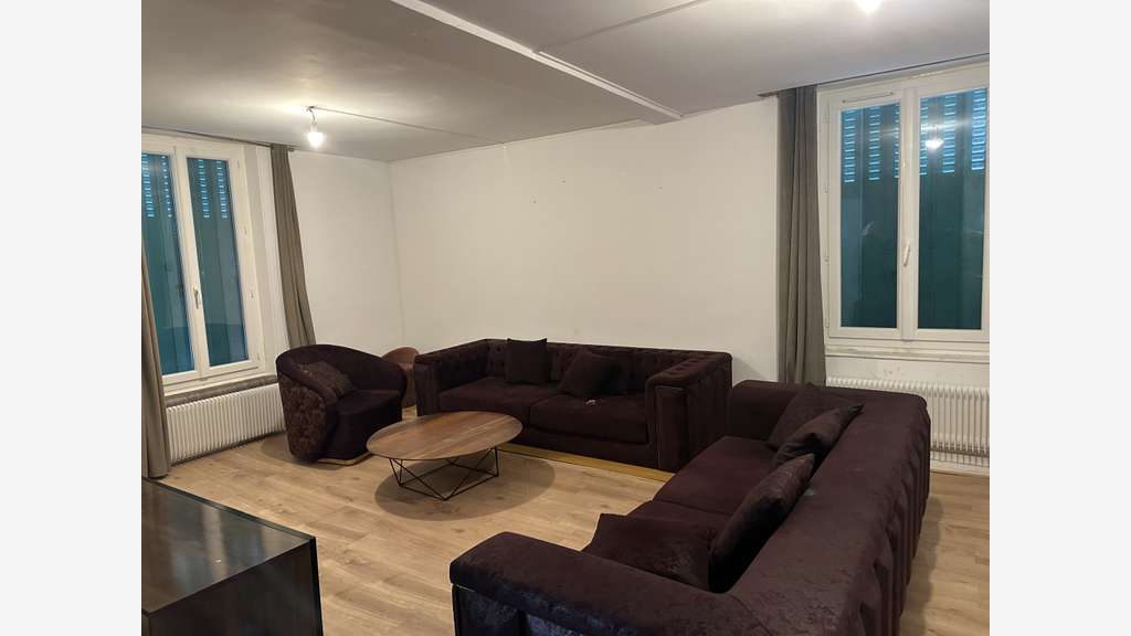 A vendre murs bar restaurant avec logement 92