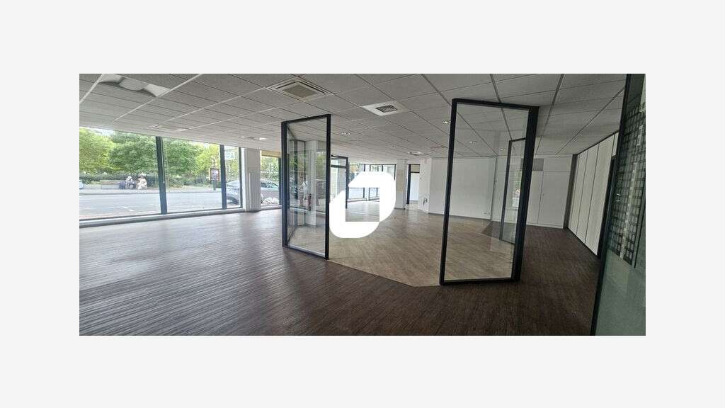 Vente Local commercial 249m² Rueil malmaison