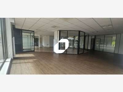 Vente Local commercial 249m² Rueil malmaison