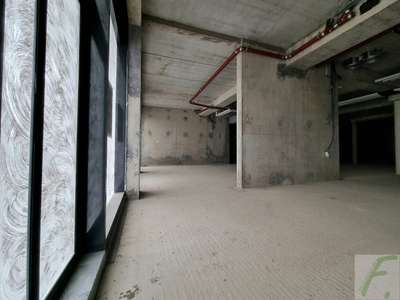A vendre local commercial 417m² à Rumilly centre