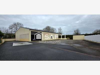 Vente espace idéal stockage de 300m² à Saffré