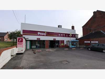 Local commercial de 580m² à vendre à Sains du Nord