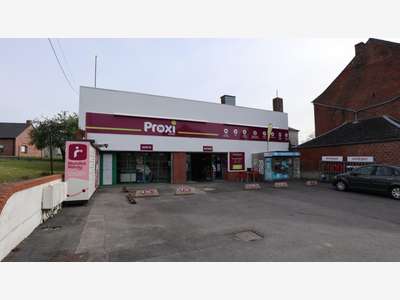 Local commercial de 580m² à vendre à Sains du Nord