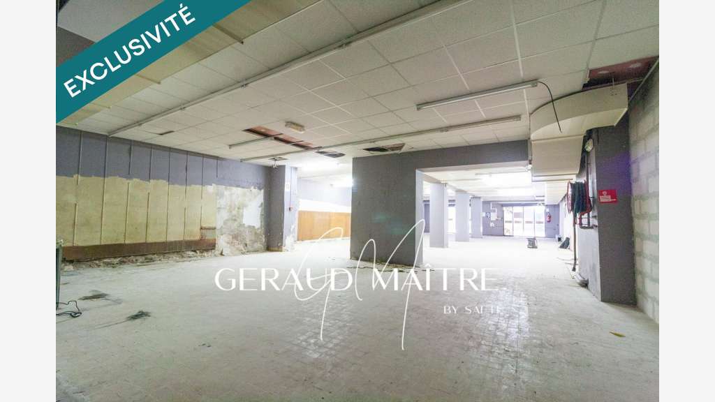 Vente local commercial 360m² St Affrique empl N°1
