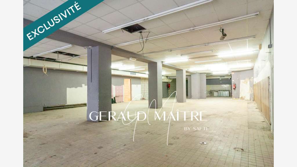 Vente local commercial 360m² St Affrique empl N°1