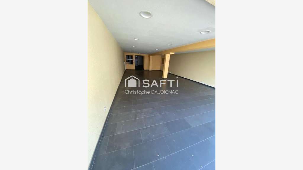 Local Commercial de 145m² au Centre de 