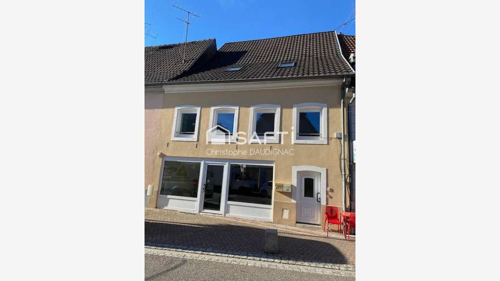 Local Commercial de 145m² au Centre de 