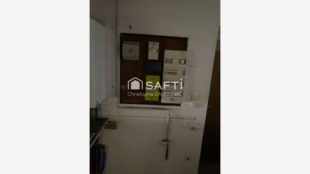Local Commercial de 145m² au Centre de 