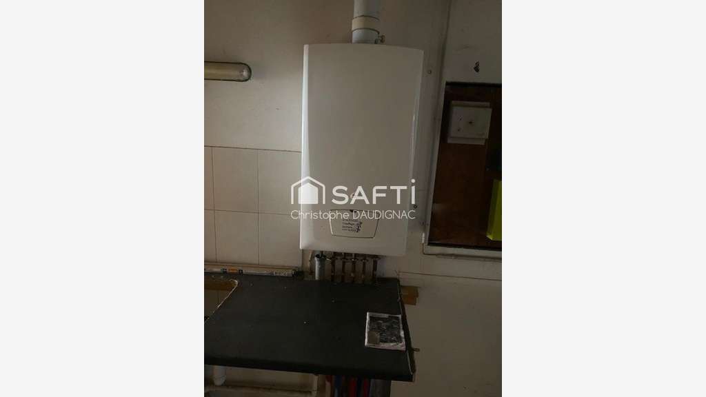 Local Commercial de 145m² au Centre de 